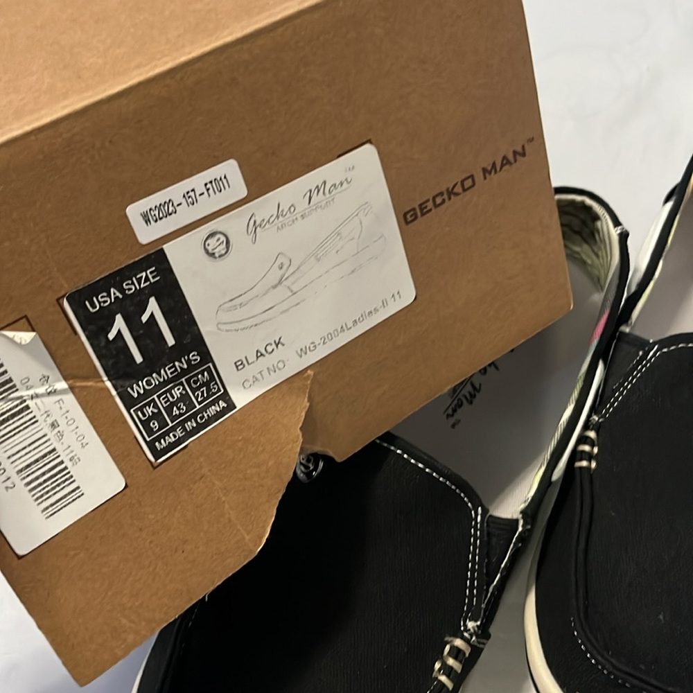 BNWT GECKO MAN BLACK LOAFERS - Picture 3 of 6